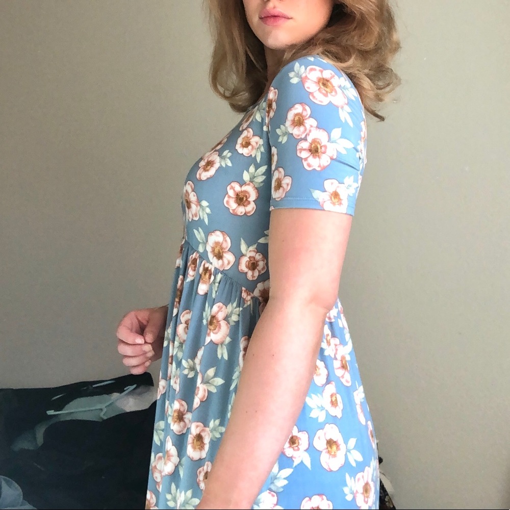Super soft floral dress🌸